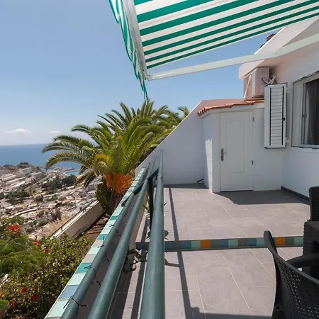 Apartment Hilltop Vista